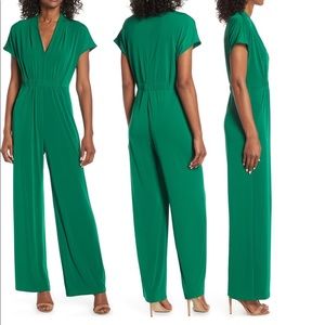 NWOT Vince Camuto Kelly Green Jumpsuit Sz XL